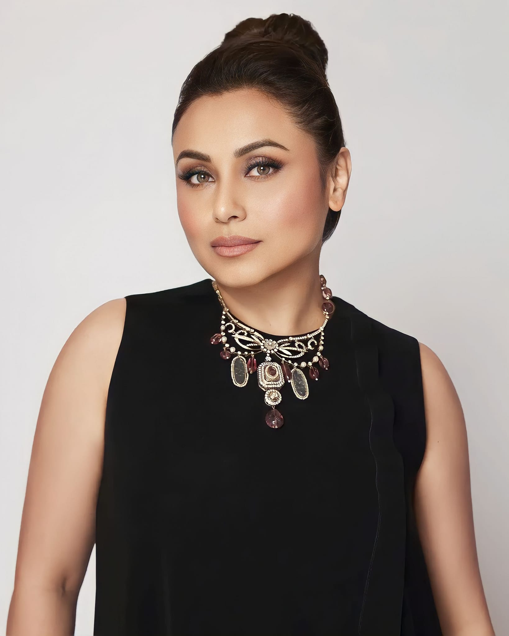 আলু-ভাতেই ফিট রানি মুখার্জি