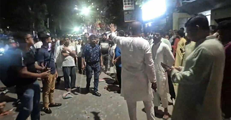 ঢাকায় জাতীয় পার্টি-গণঅধিকার পরিষদ সংঘর্ষ, সেনা মোতায়েন