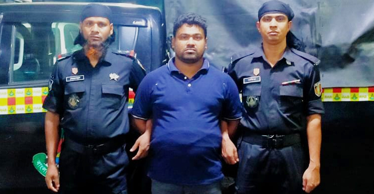 ধর্ষণ মামলায় যাবজ্জীবন, ৮ বছর পর গ্রেফতার