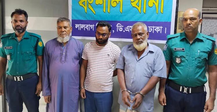 বাসায় কাজের কথা বলে ধর্ষণ ও ভিডিও ধারণ, গ্রেফতার ৩
