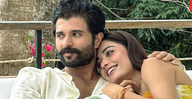 হানিমুনের সংজ্ঞা বদলে দিলেন বিজয়-রাশমিকা