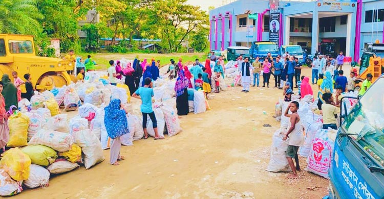 অপচনশীল বর্জ্য রিসাইক্লিং করে সম্পদে রূপান্তর করছে রাউজান পৌরসভা