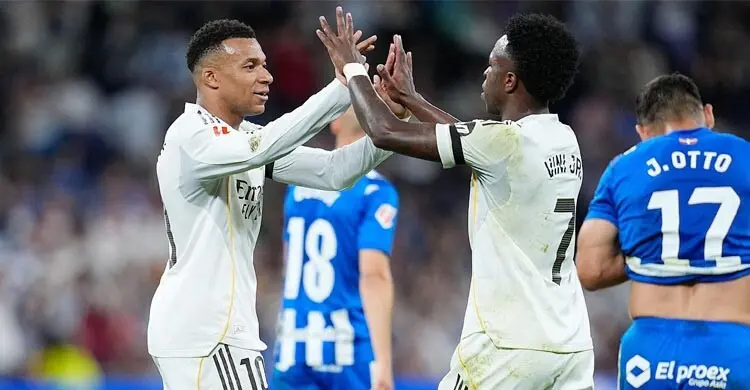 এমবাপে-ভিনিসিয়ুস জুটিতে জয়ে ফিরলো রিয়াল