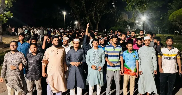 ছাত্রদলের সন্ত্রাসী কর্মকাণ্ডের প্রতিবাদে ইবিতে শিবিরের বিক্ষোভ