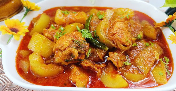 লাউ দিয়ে মুরগির ঝোল করবেন যেভাবে
