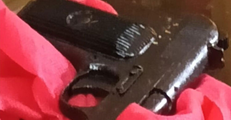 পুলিশের লুট হওয়া পিস্তল উদ্ধার, আটক ১