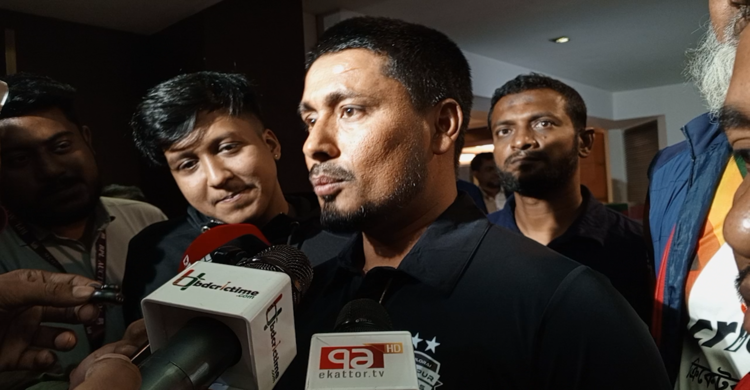 চ্যাম্পিয়ন হওয়ার লক্ষ্যে শক্তিশালী স্কোয়াড গড়ছে রংপুর রাইডার্স