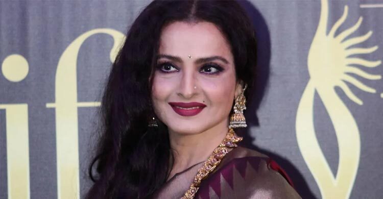 রেখা কি আসলেই ৭১ বছর বয়সে বড়পর্দায় ফিরছেন