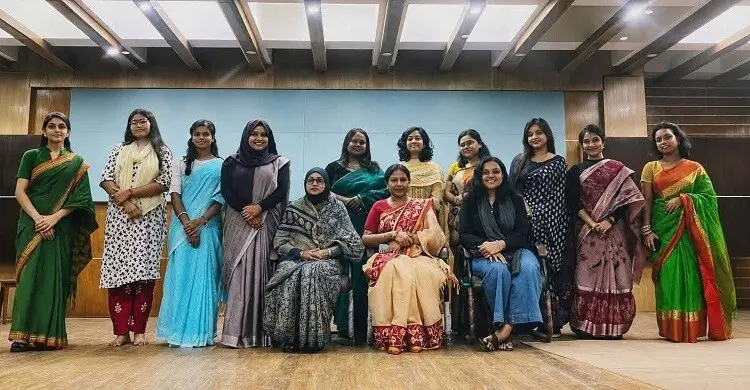 রোসনির দায়িত্ব হস্তান্তর, দ্বিতীয় কার্যনির্বাহী পরিষদের যাত্রা শুরু