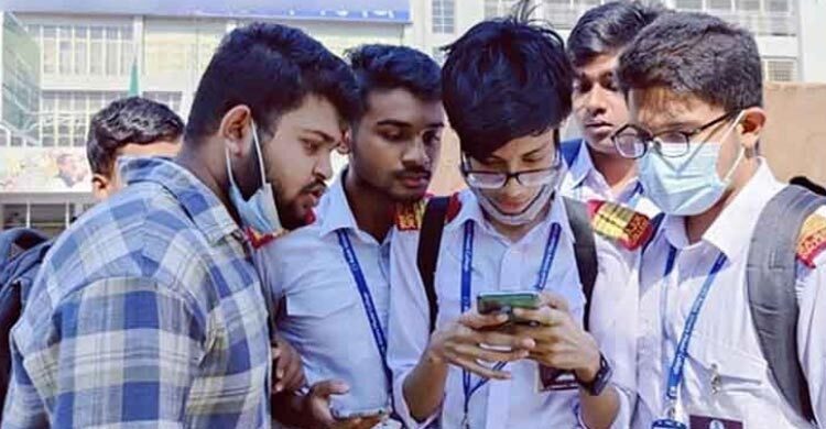 মানবিকে অর্ধেকের বেশি ফেল, ৫৭ শতাংশই ছাত্র