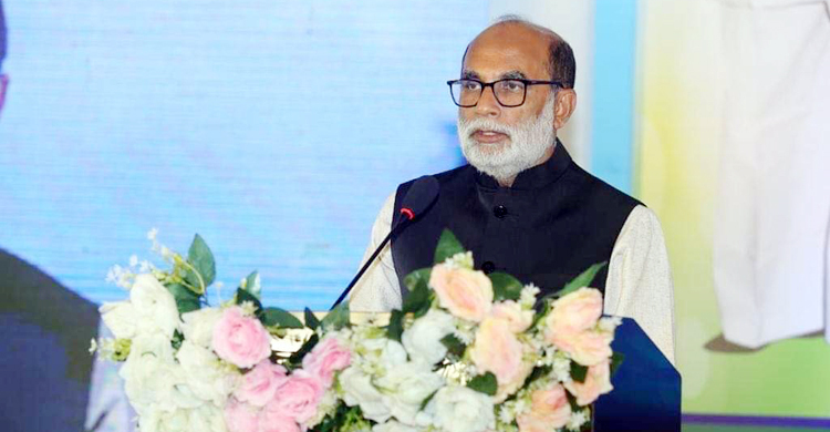 হাওরে দেশি মাছ রক্ষায় একসঙ্গে কাজ করার আহ্বান মন্ত্রীর