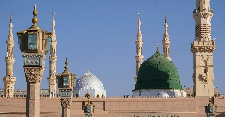 মাকরুহ ওয়াক্তে রিয়াজুল জান্নাতে নামাজ আদায় করা যাবে?