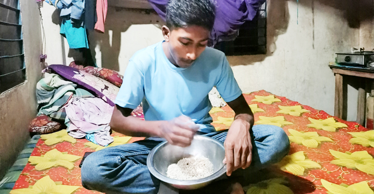 ভাত না খেয়েই ১৮ বছর পার কাইয়ুমের
