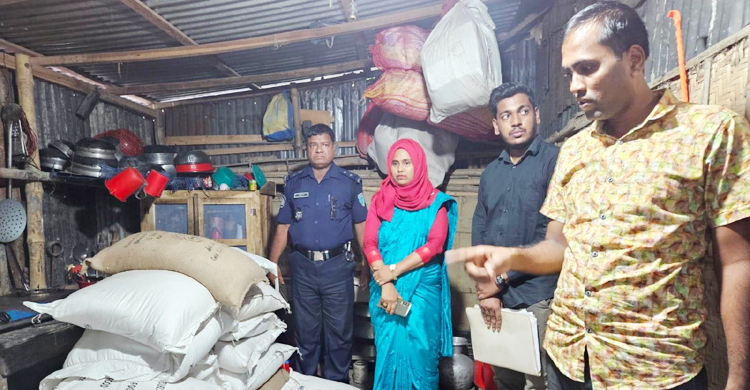 দুই ব্যক্তির বাড়িতে মিললো দুস্থদের ৪ হাজার কেজি চাল