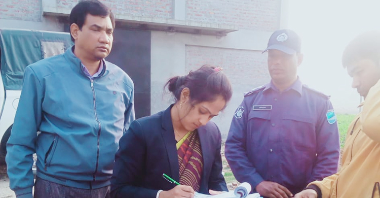 ৪০০ মেট্রিক টন চাল মজুত করে ২ লাখ টাকা জরিমানা দিলেন মিল মালিক