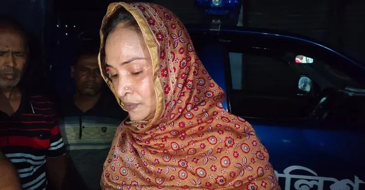 চাল নিয়ে ‘চালবাজি’, শরীয়তপুরের সেই খাদ্য গুদাম কর্মকর্তাকে বদলি