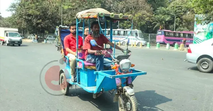 বাইক ও ব্যাটারি অটোরিকশাও আসছে করের আওতায়