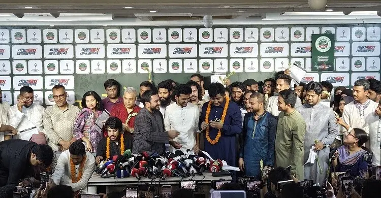 এনসিপিতে যোগ দিলেন জুনায়েদ-সানি-রিফাত রশীদ