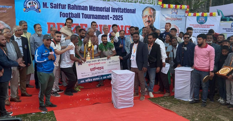 ভঙ্গুর অর্থনীতিকে মজবুত করেছিলেন সাইফুর রহমান