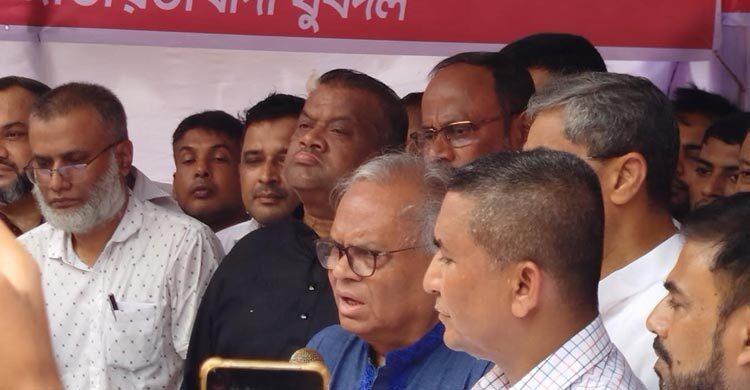 আর কোনো স্বপ্ন যেন অকালে ঝরে না যায়: রিজভী