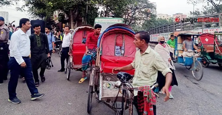 গরমে হাঁসফাঁস, অতিষ্ঠ জনজীবন