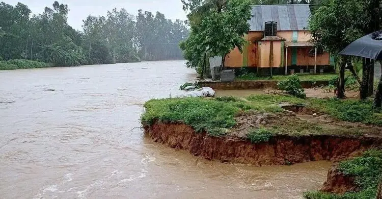 শেরপুরে বেড়েছে নদ-নদীর পানি, বন্যার শঙ্কা