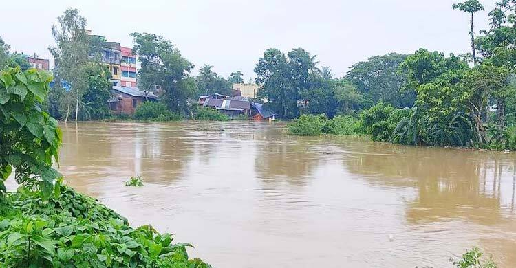 মাছ ধরতে গিয়ে মুহুরী নদীতে ডুবে যুবকের মৃত্যু