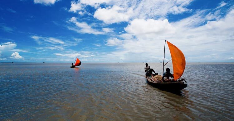 পানিতে ডুবে যাচ্ছিল শিশু, বাঁচাতে গিয়ে প্রাণ গেলো আরেক শিশুর