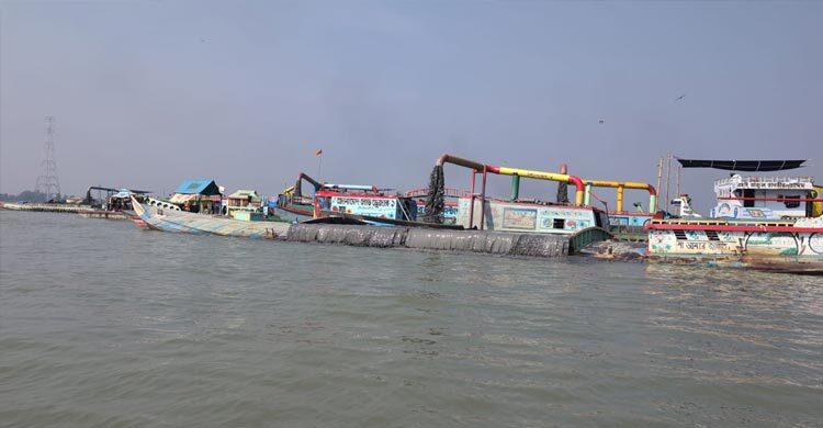 মেঘনা থেকে বালু উত্তোলন, হুমকিতে বিদ্যুৎকেন্দ্র-জাতীয় গ্রিড লাইন