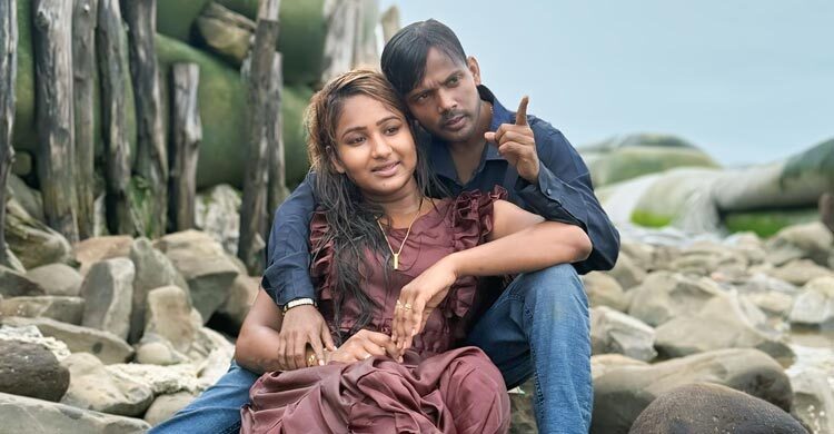 যে কারণে হিরো আলমকে তালাক দিতে বাধ্য হলেন রিয়া মনি