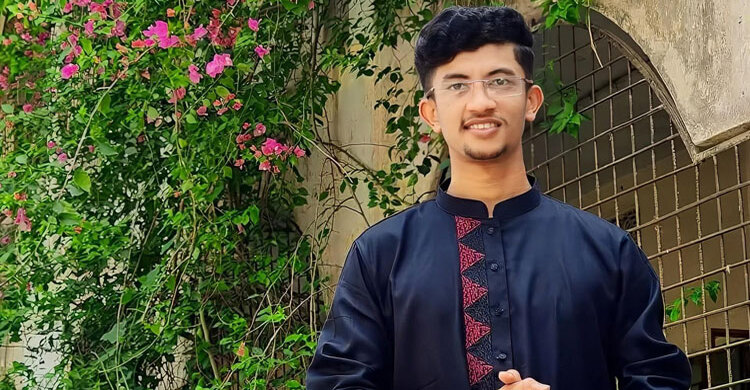 বৈষম্যবিরোধী ছাত্রনেতা রিয়াদের নেতৃত্বে ওই বাসায় যায় চাঁদাবাজরা