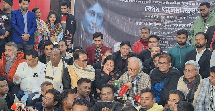 খালেদা জিয়ার মৃত্যুর দায় শেখ হাসিনার: রিজভী