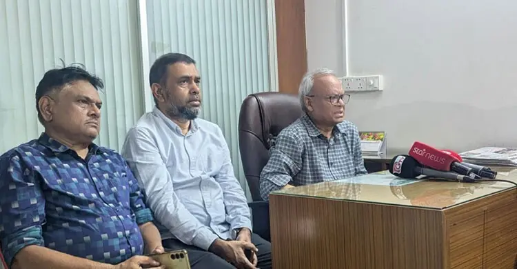 খালেদা-তারেকের নেতৃত্বে তৈরি পটভূমিতেই ছাত্র-জনতার গণজাগরণ: রিজভী