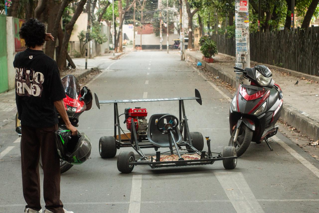 যন্ত্র নয়, এটি এক তরুণের সাহসের প্রতীক