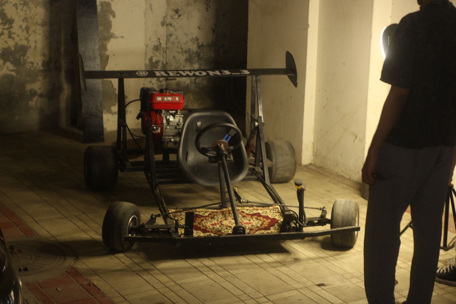 যন্ত্র নয়, এটি এক তরুণের সাহসের প্রতীক