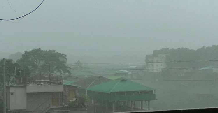 রাঙ্গামাটিতে থেমে থেমে বৃষ্টি, পাহাড় ধসের শঙ্কা