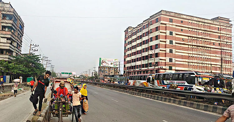 গাজীপুরের দুই মহাসড়কের কোথাও নেই যানজট