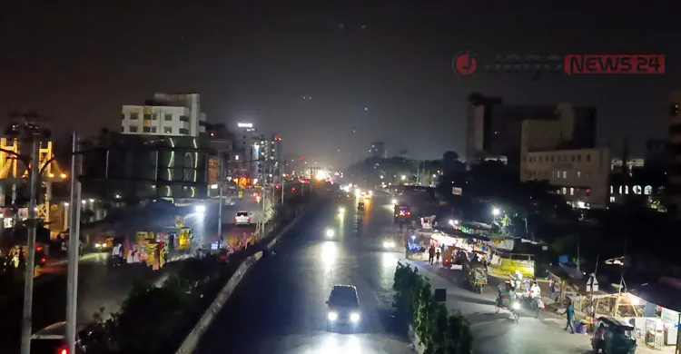 রাত হলেই লিংক রোডে নেমে আসে অন্ধকার, বাড়ছে অপরাধ