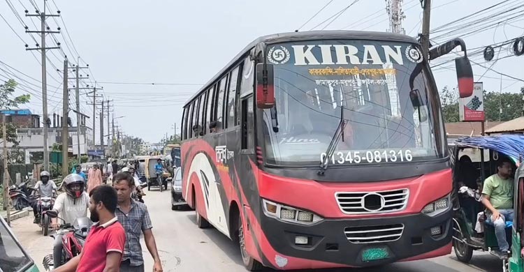 জামালপুর-টাঙ্গাইল মহাসড়ক অবরোধ, দুই ঘণ্টা পর স্বাভাবিক