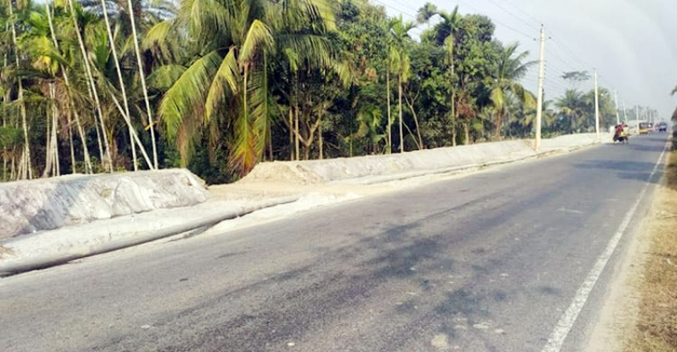 আঞ্চলিক সড়কেও টোল আদায় করা হবে: প্রধানমন্ত্রী