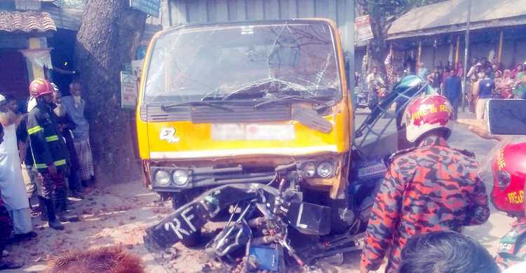 কাভার্ডভ্যান চাপায় প্রাণ গেলো অটোরিকশার দুই যাত্রীর