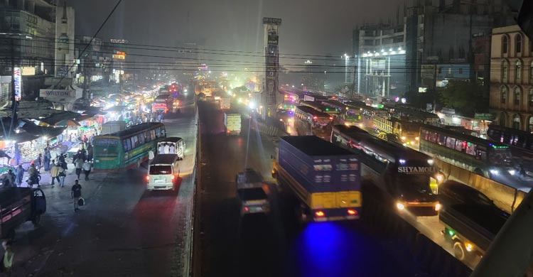 সকালে তীব্র, সন্ধ্যার পর কমেছে যানজট