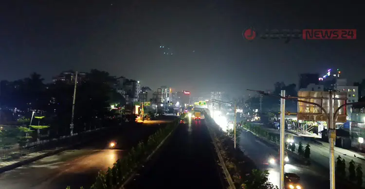 রাত হলেই লিংক রোডে নেমে আসে অন্ধকার, বাড়ছে অপরাধ