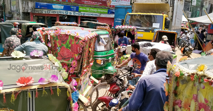 ময়মনসিংহবাসীর দুর্ভোগ যানজট