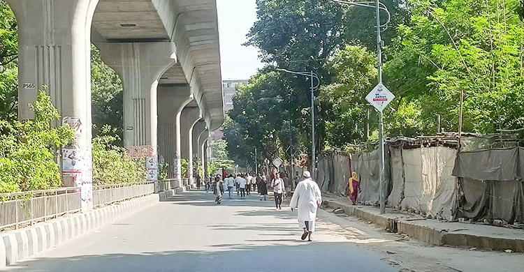 দোয়েল চত্বর থেকে শিক্ষাভবন মোড় পর্যন্ত যানচলাচল বন্ধ