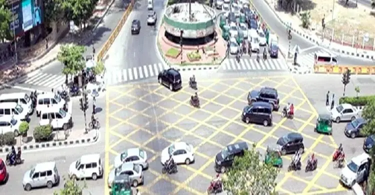 সিসি ক্যামেরায় শনাক্ত, ই-প্রসিকিউশন ব্যবস্থায় যাচ্ছে নোটিশ