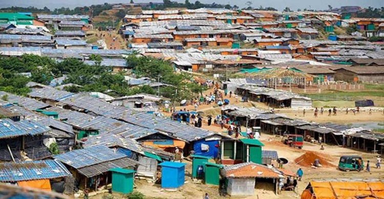 Teen killed in gunfight at Ukhia Rohingya camp