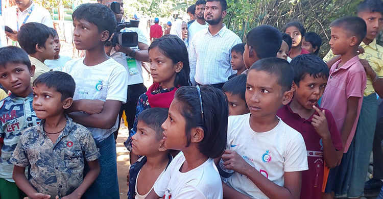 উন্নত দেশের স্বপ্নে বিভোর রোহিঙ্গারা