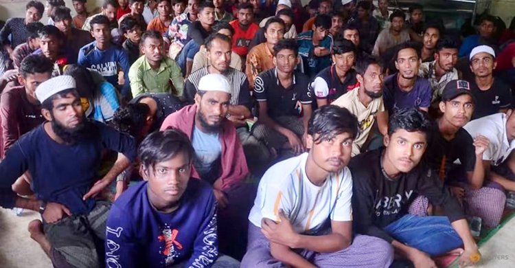 সমুদ্রপথে ইন্দোনেশিয়ায় ১৮৪ রোহিঙ্গা