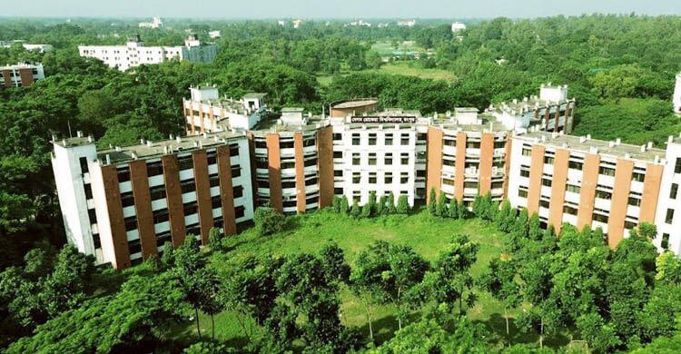 শীতকালীন অবকাশে বেরোবিতে বহিরাগত প্রবেশ নিষিদ্ধ, খোলা থাকবে হল